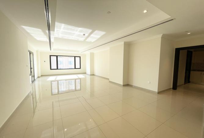 937869 - Property Image 3