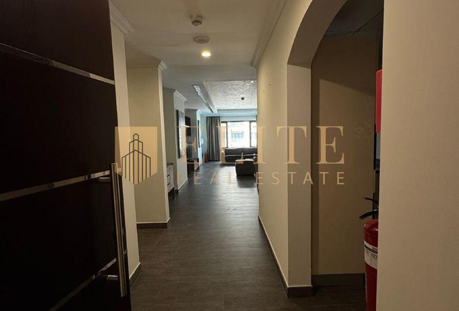 1002762 - Property Image 2