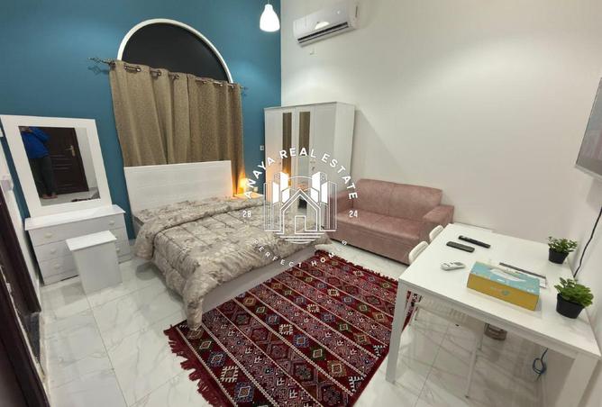 995562 - Property Image 2