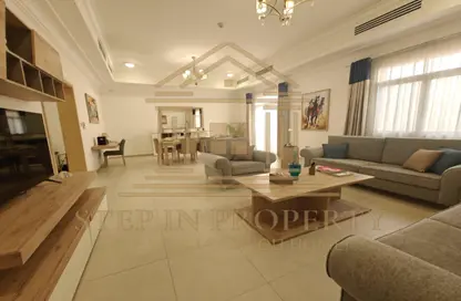 Compound - 3 Bedrooms - 3 Bathrooms for rent in Wadi Al Markh - Muraikh - AlMuraikh - Doha
