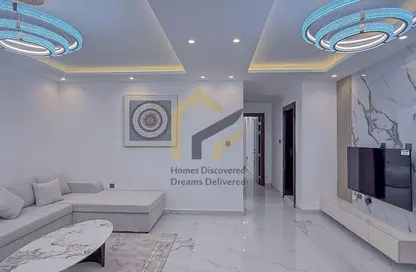 Apartment - 2 Bedrooms - 2 Bathrooms for rent in Umm Ghwailina Comm - Umm Ghuwalina - Umm Ghuwailina - Doha