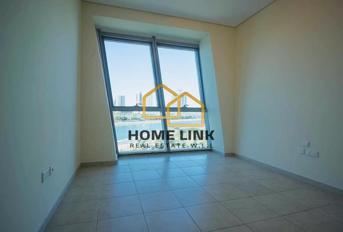 938385 - Property Image 2