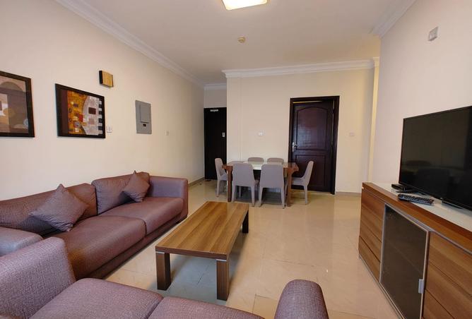 977099 - Property Image 2