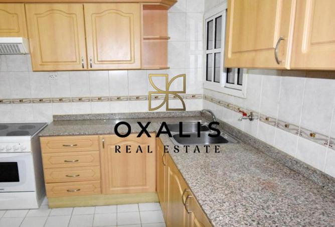 966093 - Property Image 3