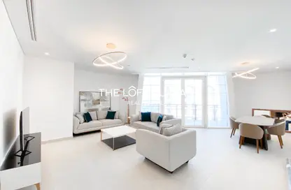 Penthouse - 3 Bedrooms - 4 Bathrooms for rent in Viva West - Viva Bahriyah - The Pearl Island - Doha