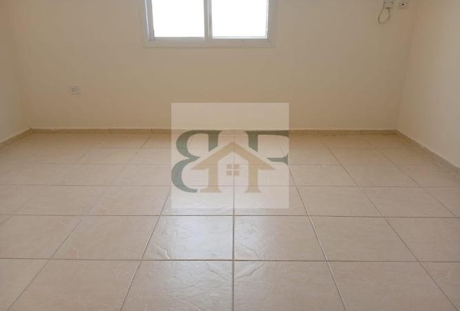 1004822 - Property Image 3