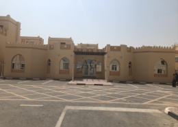 Reduced rent 4Br + Maid room Villa Compd