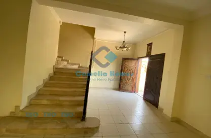 Stairs image for: Villa - 3 Bedrooms - 3 Bathrooms for rent in Mamoura 18 - Al Maamoura - Doha, Image 1