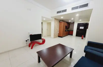 Apartment - 2 Bedrooms - 2 Bathrooms for rent in Al Mansoura - Al Mansoura - Doha