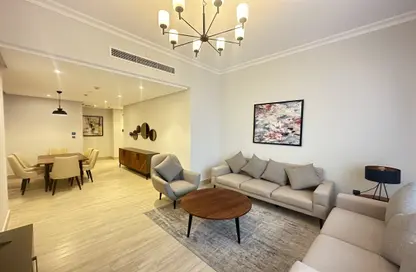 Apartment - 2 Bedrooms - 2 Bathrooms for rent in Lusail Marina Heights - Marina District - Lusail Apartment - 2 Bedrooms - 2 Bathrooms for rent in Lusail Marina Heights - Marina District - Lusail