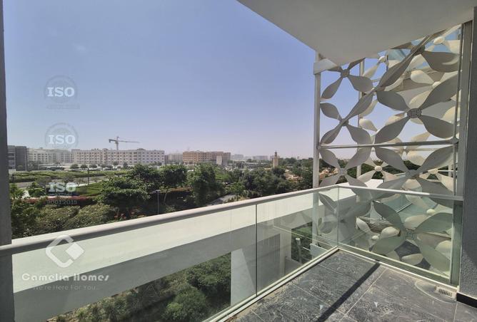 925708 - Property Image 2