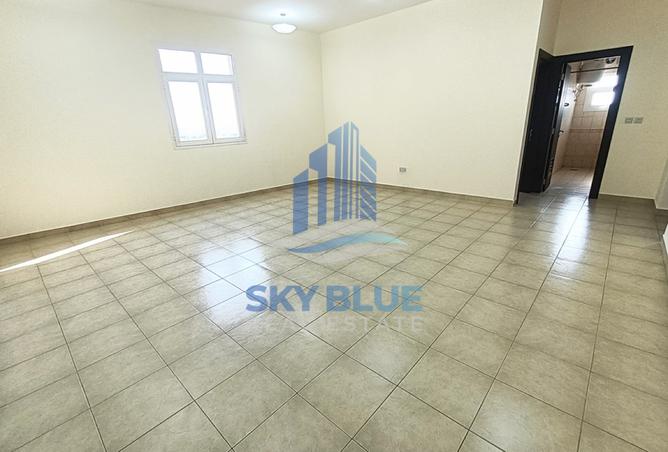 964314 - Property Image 2