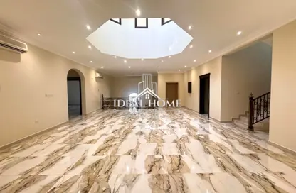 Villa - 7+ Bedrooms - 7+ Bathrooms for rent in Diplomatic Street - West Bay - Doha