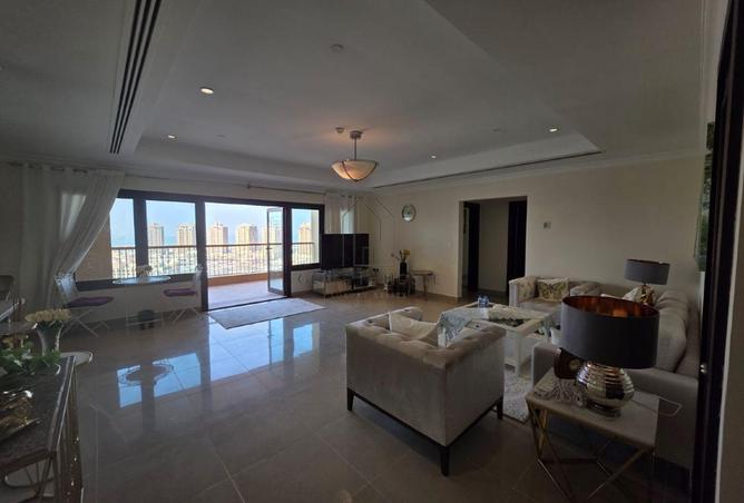 959329 - Property Image 2