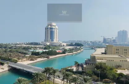 شقة - 2 غرف نوم - 4 حمامات للايجار في برج زجزاج  ا - أبراج زجزاج - الخليج الغربي - الدوحة