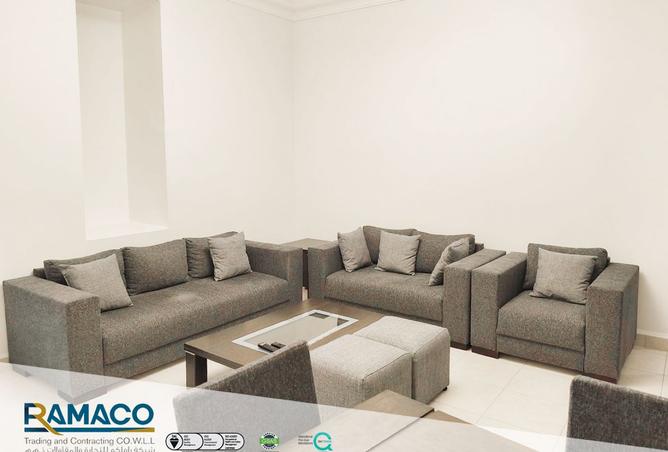 978952 - Property Main Image