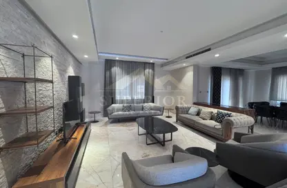 Villa - 4 Bedrooms - 5 Bathrooms for rent in Al Maamoura - Al Maamoura - Doha