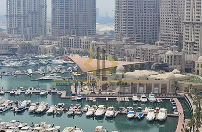 Apartment - 2 Bedrooms - 3 Bathrooms for rent in West Porto Drive - Porto Arabia - The Pearl Island - Doha
