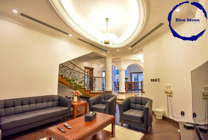 686323 - Property Image 2