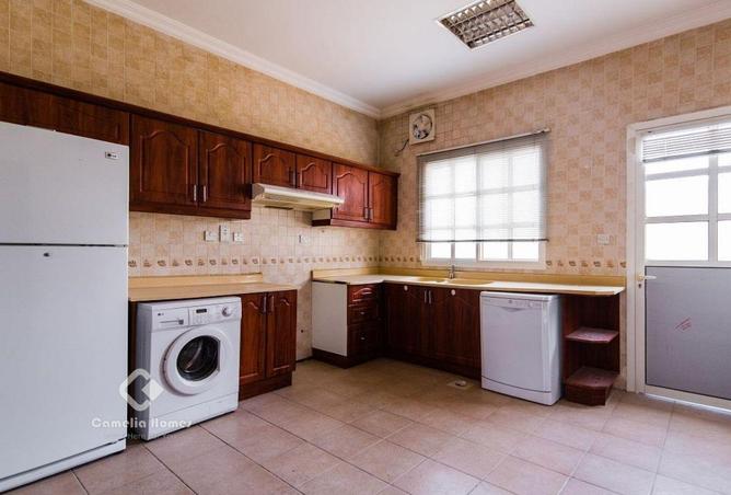 934917 - Property Image 2