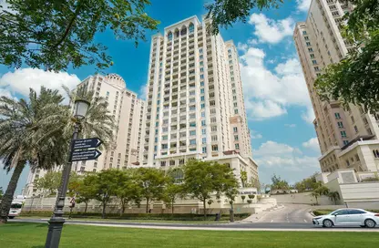Apartment - 1 Bedroom - 1 Bathroom for rent in Tower 9 - Viva Bahriyah - The Pearl Island - Doha