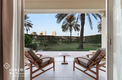 Villa - 3 Bedrooms - 4 Bathrooms for rent in South Gate - West Bay Lagoon - Doha