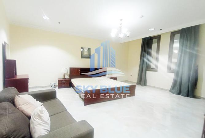 802201 - Property Image 3