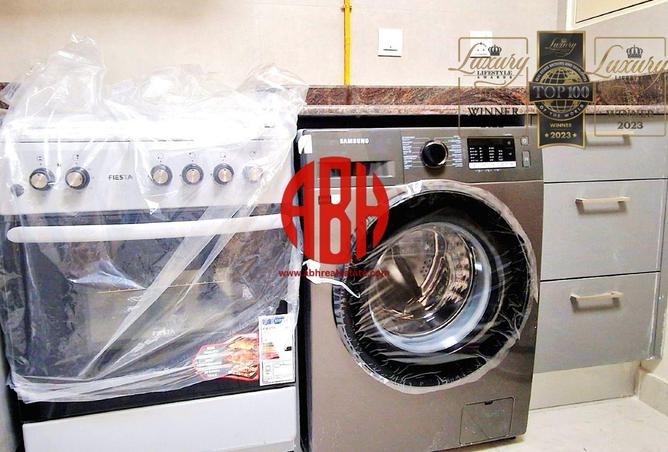 965981 - Property Image 3