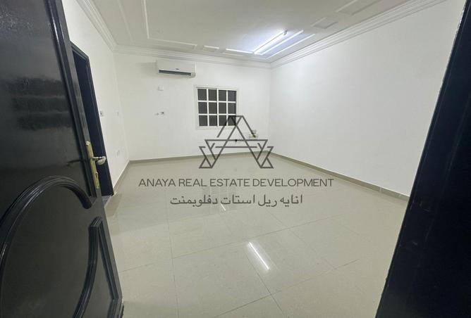 936432 - Property Image 3