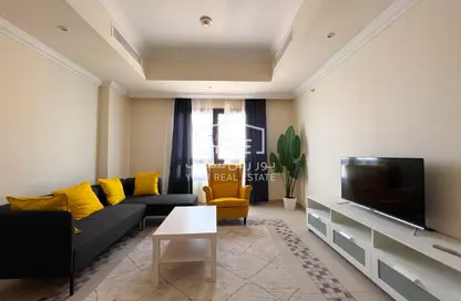 Apartment - 1 Bedroom - 2 Bathrooms for rent in Two Porto Arabia - Porto Arabia - The Pearl Island - Doha