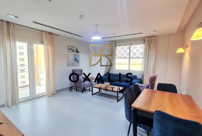 985370 - Property Main Image