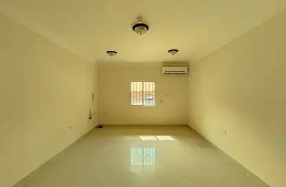 Apartment - 2 Bedrooms - 2 Bathrooms for rent in Old Airport Road - Old Airport Road - Doha