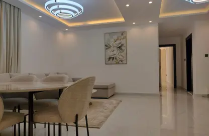 Apartment - 2 Bedrooms - 2 Bathrooms for rent in Umm Ghuwalina - Umm Ghuwailina - Doha