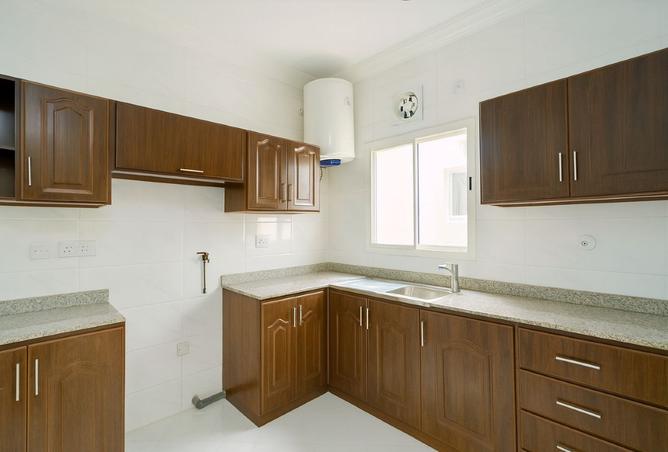 981810 - Property Image 2