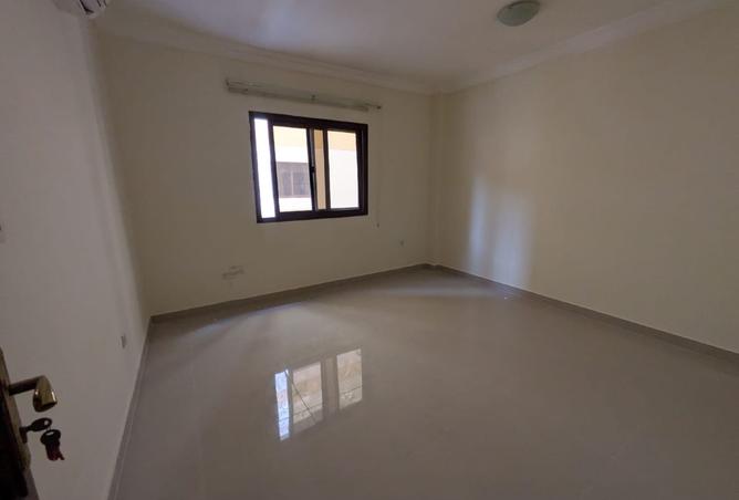 942844 - Property Image 3