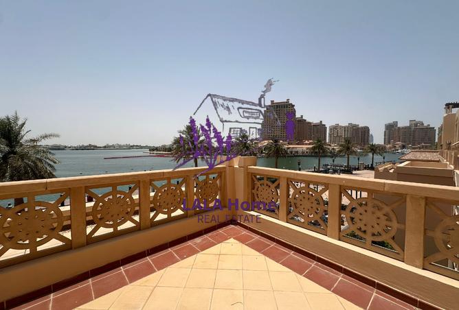 867312 - Property Image 2