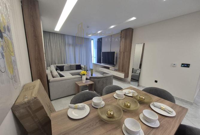942269 - Property Image 2