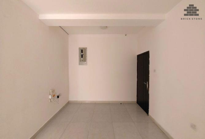 984288 - Property Main Image