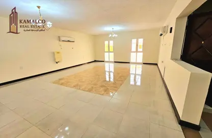 Duplex - 3 Bedrooms - 2 Bathrooms for rent in Old Airport Residential Apartments - Old Airport Road - Doha