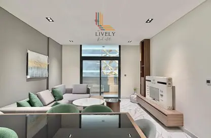 شقة - غرفة نوم - 2 حمامات للايجار في عرض البوليفارد - مدينة الياسمين - الوسيل