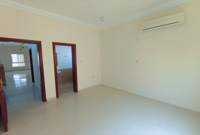 935580 - Property Image 3
