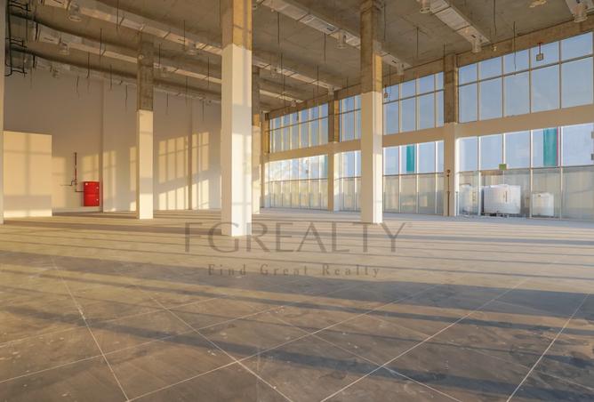 956568 - Property Image 3