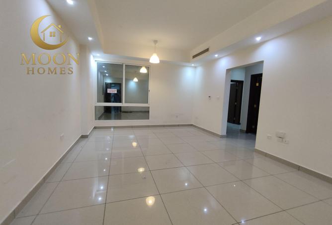 928677 - Property Image 2