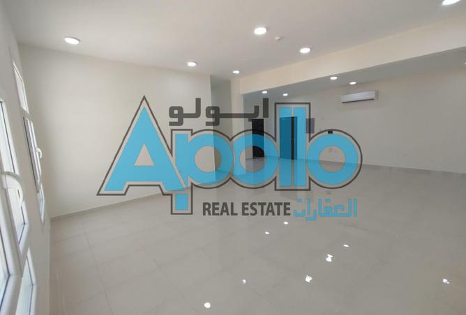 976832 - Property Image 3