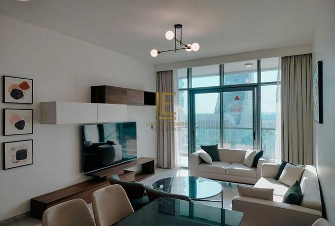 985847 - Property Image 2