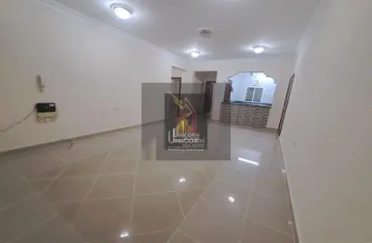 Apartment - 2 Bedrooms - 2 Bathrooms for rent in Old Airport Road - Old Airport Road - Doha