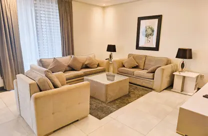 Apartment - 3 Bedrooms - 2 Bathrooms for rent in Wadi Al Markh - Muraikh - AlMuraikh - Doha