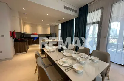 شقة - 2 غرف نوم - 4 حمامات للايجار في البلاج الجنوبي - البلاج - جزيرة اللؤلؤة - الدوحة