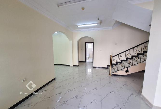 956604 - Property Main Image