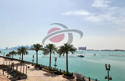 Townhouse - 5 Bedrooms - 6 Bathrooms for rent in West Porto Drive - Porto Arabia - The Pearl Island - Doha